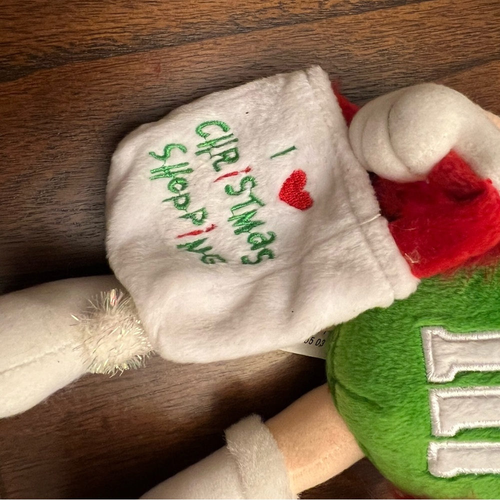 Green M&M’s I Love Shopping Christmas Ornament 🎄 - Picture 7 of 10